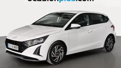 Usado Hyundai i20 101 CV (74 kW) 2024 Blanco Utilitario