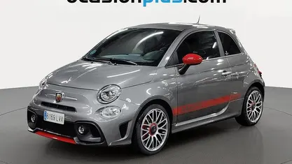 Usado Abarth 595 145 CV (106 kW) 2022 Gris Utilitario