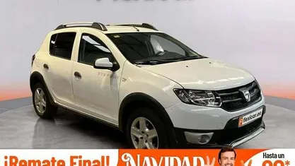 Blanco Usado 2015 Dacia Sandero Stepway Utilitario | 7190 € (Buen precio)