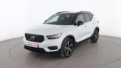 Blanco Usado 2021 Volvo XC40 R-Design SUV | 31.099 € (Precio justo)