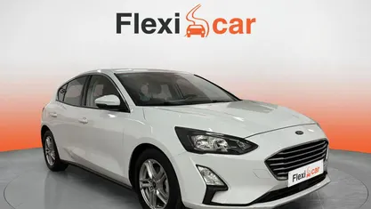 Usado Ford Focus Trend 95 CV (69 kW) 2019 Blanco Berlina