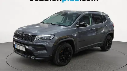 Usado Jeep Compass Night Eagle 131 CV (96 kW) 2022 SUV