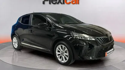 Gris Usado 2025 Renault Clio V Evolution Utilitario | 16.390 € (Precio justo)