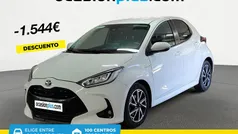 Blanco Usado 2021 Toyota Yaris Hybrid Business Edition Berlina | 16.990 € (Precio justo)