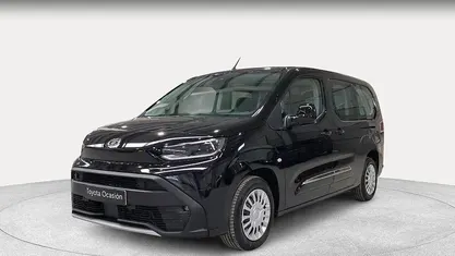 Usado Toyota Proace Verso Active 100 kW (136 CV) 2025 Negro Familiar