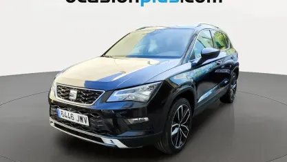 Usado Seat Ateca 4Drive 190 CV (139 kW) 2017 Negro SUV