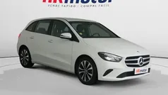 Blanco Usado 2020 Mercedes B200 Monovolumen | 21.210 € (Buen precio)