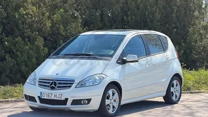 Usado Mercedes A180 Style 109 CV (80 kW) 2012 Blanco Berlina