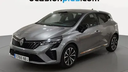 Usado Renault Clio Techno 91 CV (66 kW) 2025 Gris Utilitario