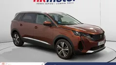 Usado 2021 Peugeot 5008 Allure Monovolumen | 18.790 € (Precio justo)