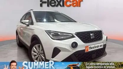 Usado Seat Arona Ecomotive 95 CV (69 kW) 2019 Blanco SUV
