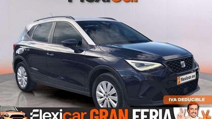 Usado Seat Arona Style 110 CV (80 kW) 2022 Azul SUV