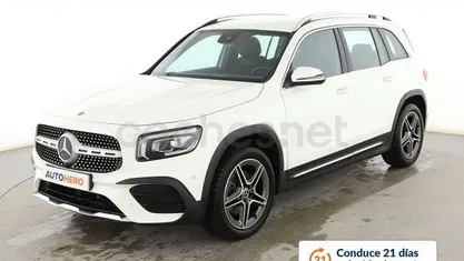 Usado Mercedes GLB200 AMG line 163 CV (119 kW) 2022 Blanco SUV