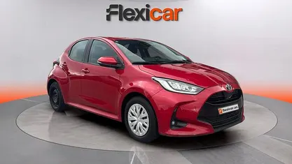 Usado Toyota Yaris Hybrid Active 116 CV (85 kW) 2023 Utilitario