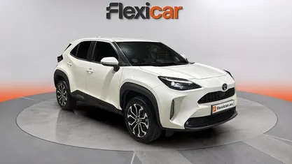 Usado Toyota Yaris Hybrid Active 116 CV (85 kW) 2022