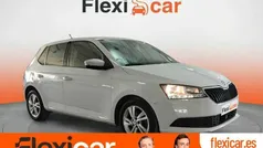 Blanco Usado 2021 Skoda Fabia Style Berlina | 12.490 € (Precio justo)