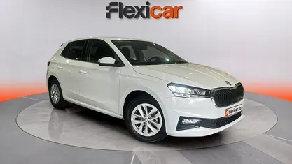 Usado Skoda Fabia Selection 95 CV (69 kW) 2024 Utilitario