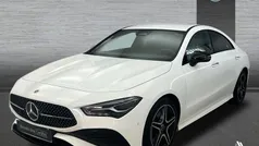 Blanco Usado 2024 Mercedes CLA220 Berlina | 40.900 € (Precio justo)