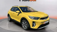 Amarillo Usado 2023 Kia Stonic SUV | 14.990 € (Buen precio)