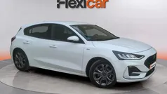 Azul Usado 2023 Ford Focus ST-Line Berlina | 16.790 € (Precio justo)