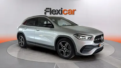 Usado Mercedes GLA200 150 CV (110 kW) 2021 Gris SUV
