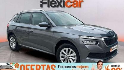 Usado Skoda Kamiq Ambition 110 HP (80 kW) 2023 Cinzento SUV