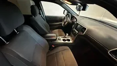 Negro Usado 2016 Jeep Grand Cherokee Laredo SUV | 31.500 € (Precio justo)