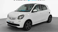 Blanco Usado 2016 Smart ForFour Proxy Utilitario | 8399 € (Buen precio)
