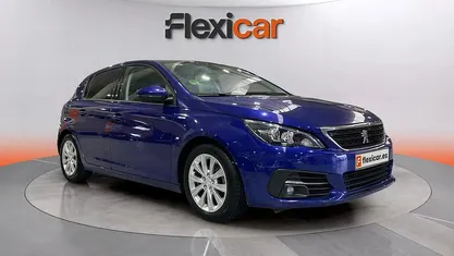 Usado Peugeot 308 Style 131 CV (96 kW) 2020 Berlina