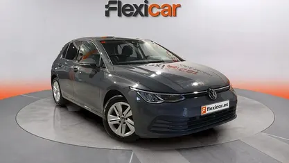 Usado VW Golf VIII Life 131 CV (96 kW) 2021 Berlina