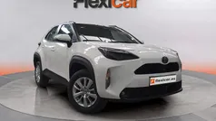 Blanco Nuevo 2025 Toyota Yaris Hybrid Active | 23.890 € (Precio justo)