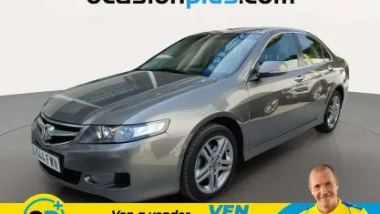 Usado Honda Accord Sport 140 CV (102 kW) 2007 Gris Berlina