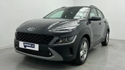 Gris Usado 2023 Hyundai Kona SUV | 18.790 € (Buen precio)