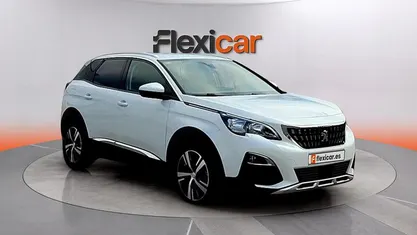 Usado Peugeot 3008 Allure 165 CV (121 kW) 2018 Blanco SUV