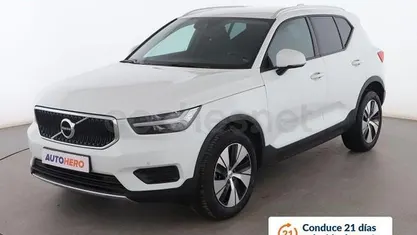 Usado Volvo XC40 Momentum 163 CV (119 kW) 2021 SUV