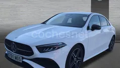 Blanco Usado 2023 Mercedes A200 AMG line Berlina | 35.000 € (Precio justo)