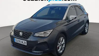 Usado Seat Arona FR 150 CV (110 kW) 2023 SUV