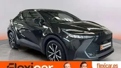 Usado 2024 Toyota C-HR Advance SUV | 25.990 € (Precio justo)