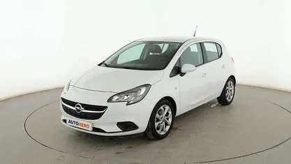 Usado Opel Corsa Selective 90 CV (66 kW) 2016 Blanco Utilitario
