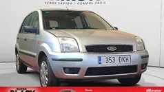 Usado 2005 Ford Fusion Berlina | 4610 € (Precio justo)