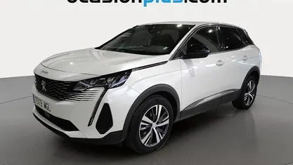 Usado Peugeot 3008 Allure 131 CV (96 kW) 2023 Blanco SUV