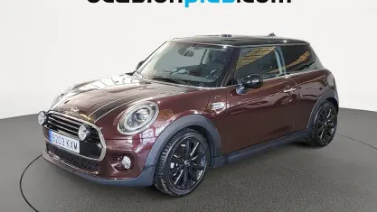 Occasion Mini Cooper 136 PK (100 kW) 2019 Rood Hatchback
