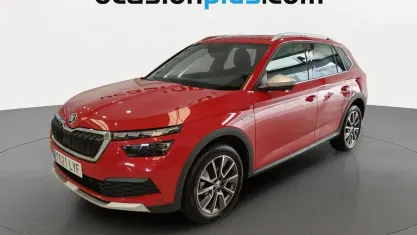 Usado Skoda Kamiq 110 CV (80 kW) 2022 Rojo SUV
