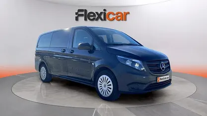 Usado Mercedes Vito 136 CV (100 kW) 2024 Negro Van