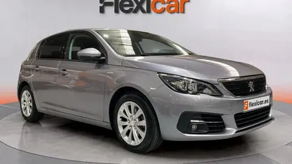 Usado Peugeot 308 Style 131 CV (96 kW) 2019 Berlina