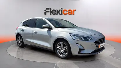 Usado Ford Focus ST-Line 120 CV (88 kW) 2018 Gris Utilitario