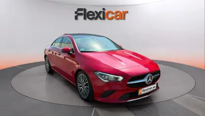 Usado Mercedes CLA200 150 CV (110 kW) 2019 Rojo Coupe