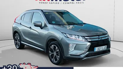 Gris / plata Usado 2020 Mitsubishi Eclipse Cross Spirit SUV | 15.590 € (Precio justo)