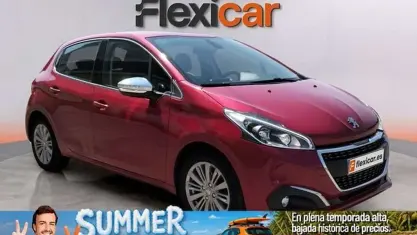Usado Peugeot 208 Allure 110 CV (80 kW) 2018 Burdeos Utilitario