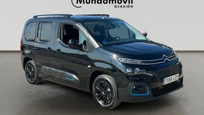 Negro Usado 2022 Citroën e-Berlingo Feel Monovolumen | 18.950 €